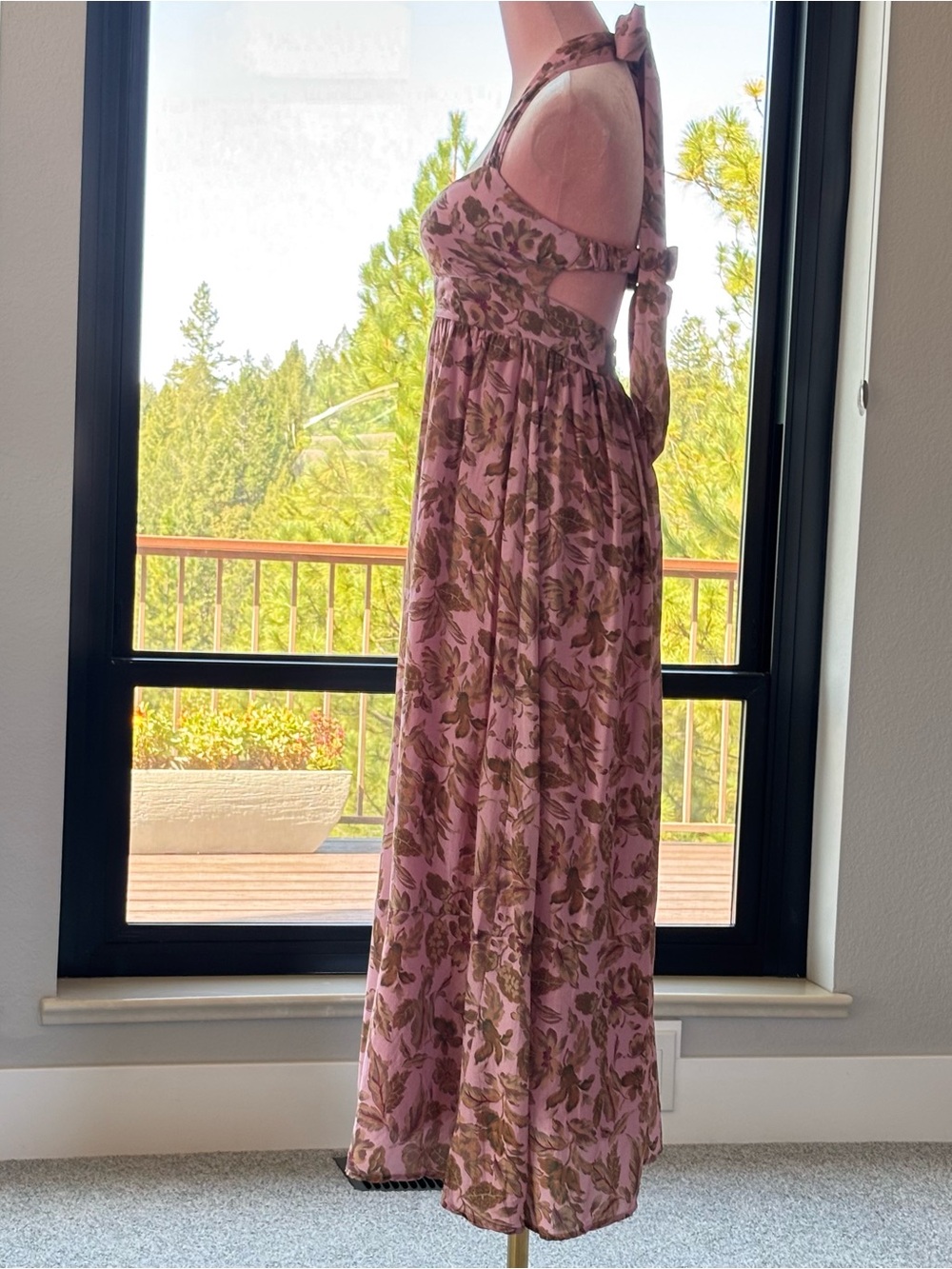 Amalie Pink Floral Tencel Halter Open Back Midi Dress US 2 - Picture 3 of 14